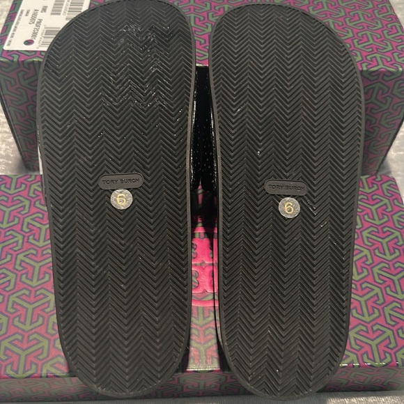 Tory Burch DOUBLE T POOL SLIDE Black - Picture 6 of 10